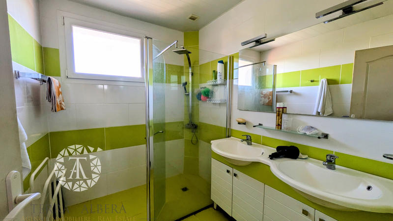 Villa - 126 m² - 7 pièces