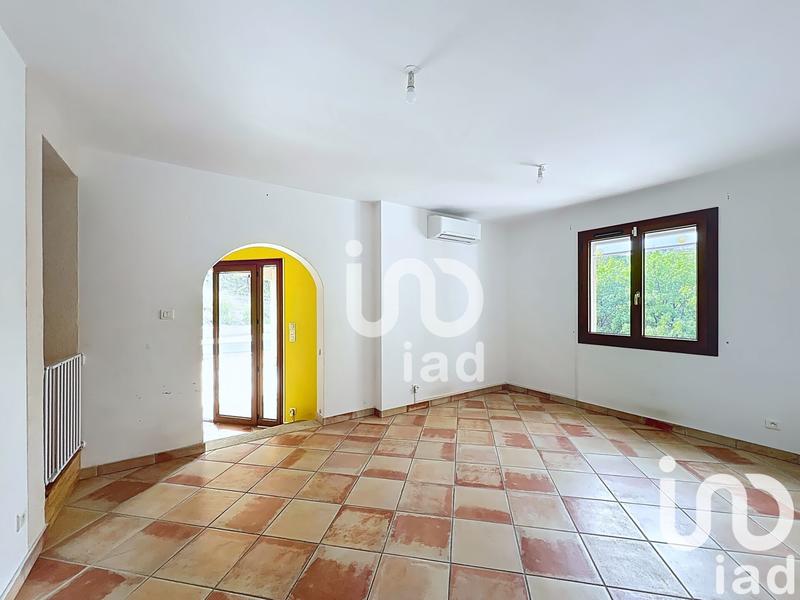 Maison - 210 m² - 7 pièces