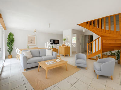 Maison - 90 m² - 4 pièces