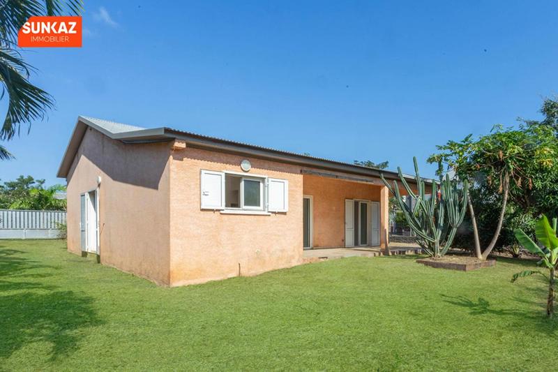 Maison - 94 m² - 4 pièces