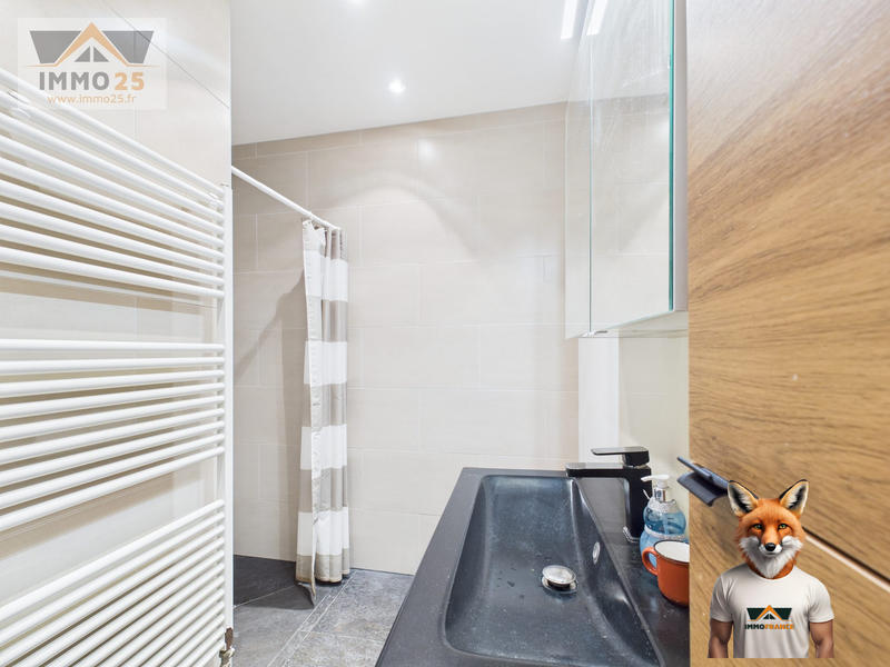 Appartement - 80 m² - 4 pièces