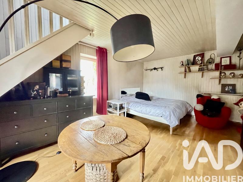 Maison - 408 m² - 11 pièces