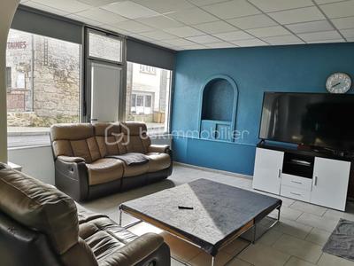 Maison de bourg - 208 m² - 10 pièces