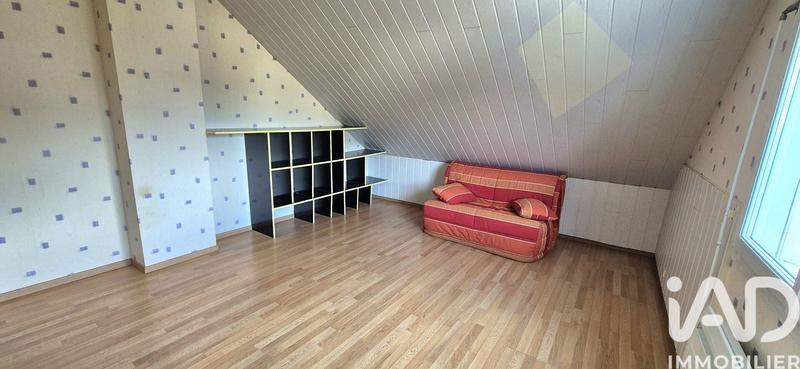 Maison - 98 m² - 5 pièces