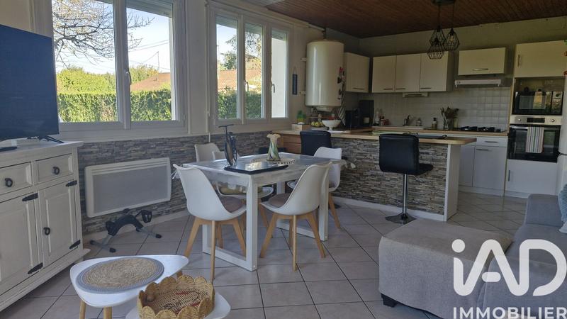 Maison - 142 m² - 6 pièces