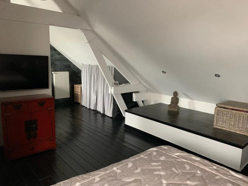 Maison - 181 m² - 7 pièces