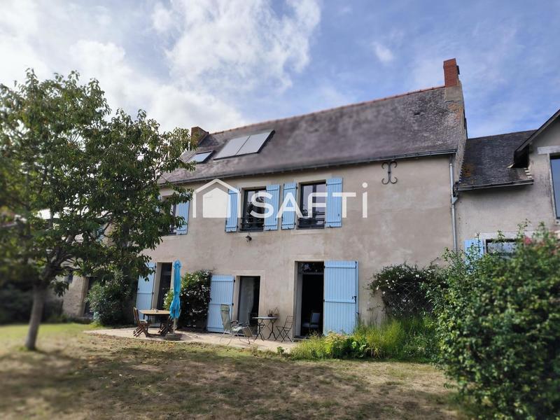 Maison de maîtres - 240 m² - 10 pièces