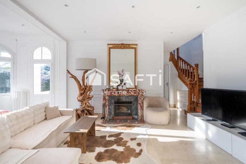 Maison de maîtres - 130 m² - 7 pièces