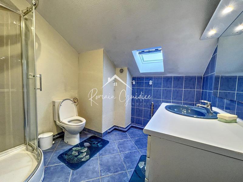 Appartement - 83 m² - 3 pièces