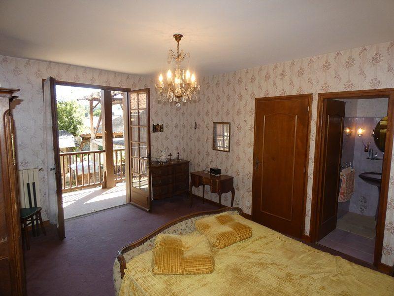 Maison - 171 m² - 6 pièces