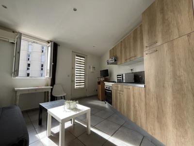 Studio - 20 m² - 1 pièce