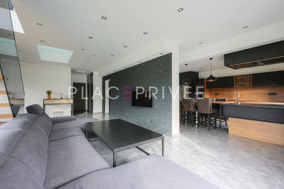 Maison - 146 m² - 6 pièces