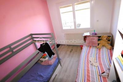 Maison - 81 m² - 4 pièces