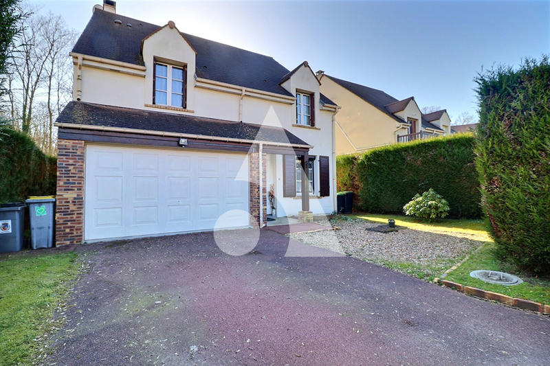 Maison - 135 m² - 6 pièces