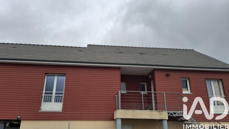 Maison - 270 m² - 11 pièces