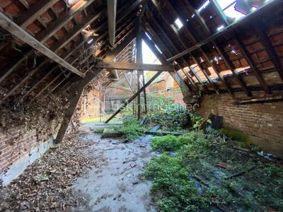 Immeuble - 330 m² - 6 pièces