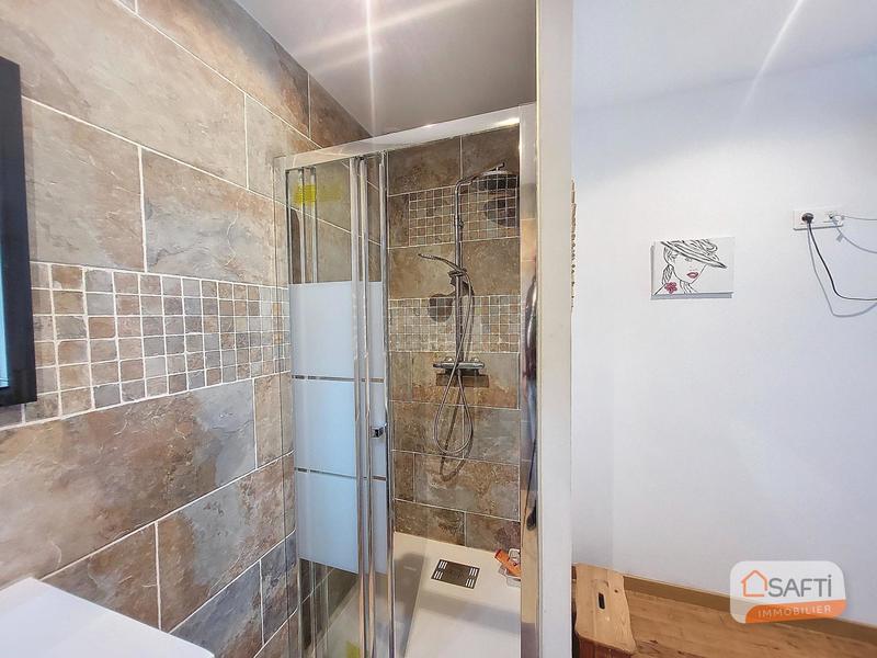 Maison - 105 m² - 6 pièces