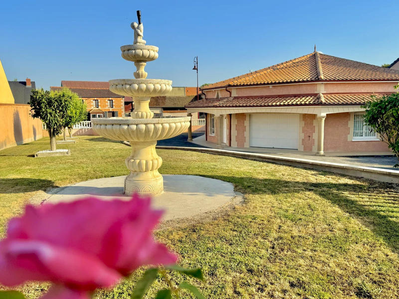 Villa - 230 m² - 7 pièces