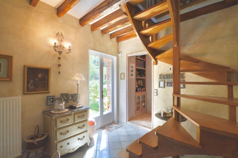 Villa - 185 m² - 6 pièces