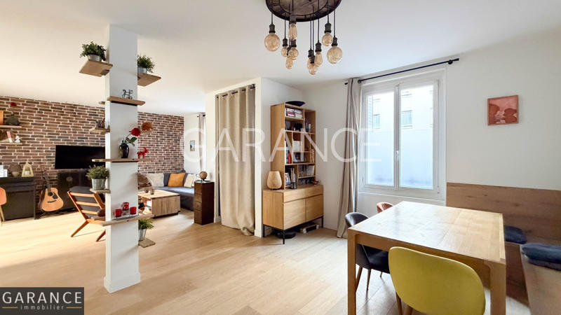 Maison - 151 m² - 6 pièces