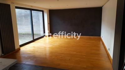 Immeuble - 182 m² - 8 pièces