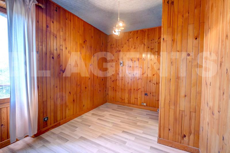 Maison - 183 m² - 8 pièces