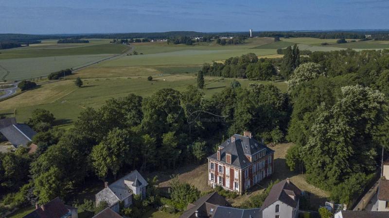 Château - 476 m² - 21 pièces