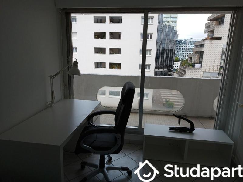 Chambre - 10 m² - 1 pièce