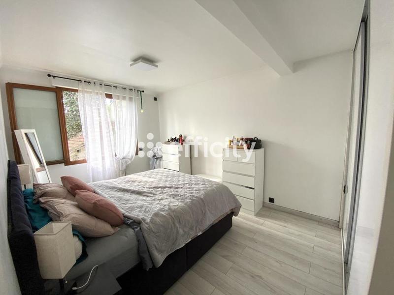 Pavillon - 94 m² - 3 pièces