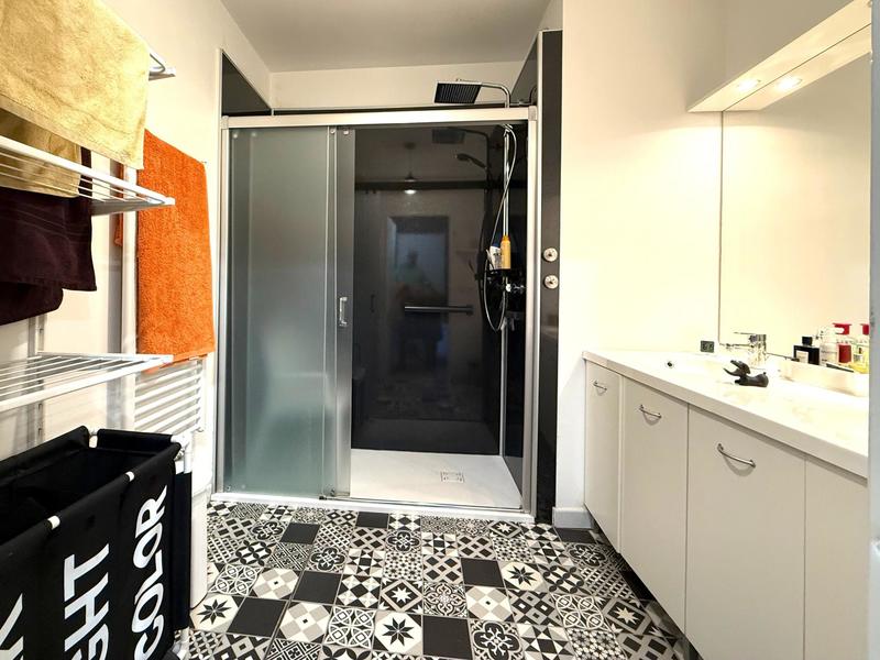 Appartement - 122 m² - 5 pièces