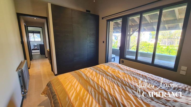 Maison - 185 m² - 6 pièces