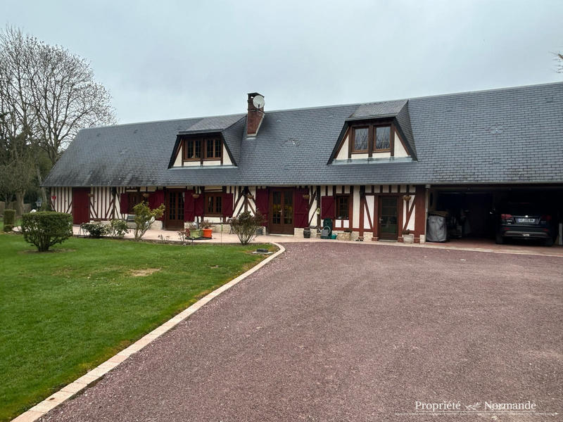 Maison - 137 m² - 5 pièces