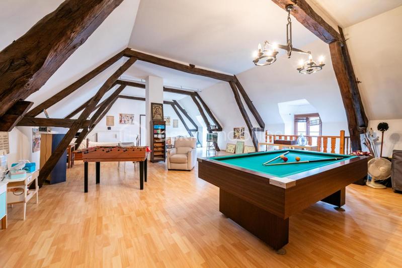 Maison ancienne - 214 m² - 7 pièces