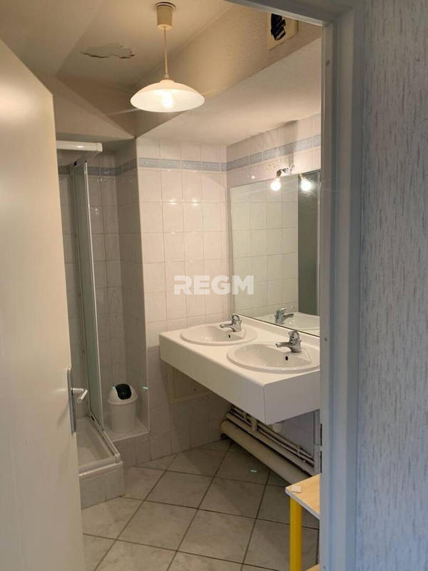 Duplex - 97 m² - 6 pièces