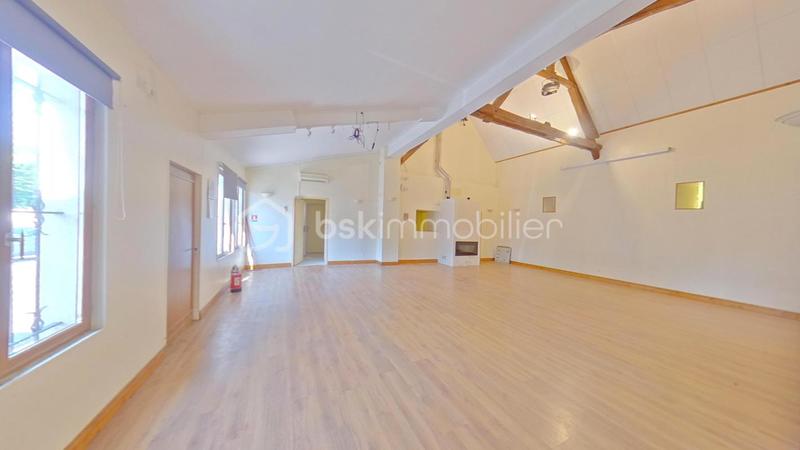 Immeuble - 220 m² - 7 pièces