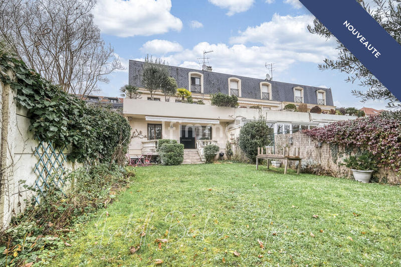 Appartement - 104 m² - 4 pièces