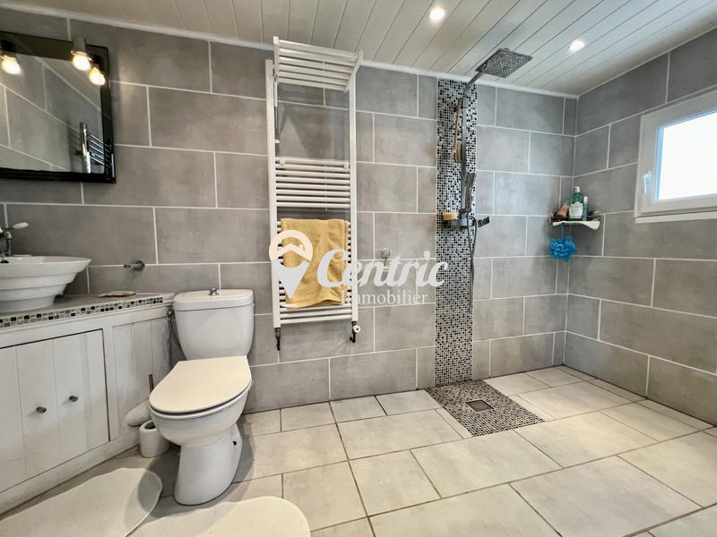 Maison - 142 m² - 5 pièces