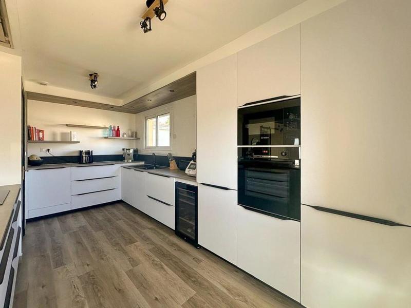 Maison - 128 m² - 7 pièces