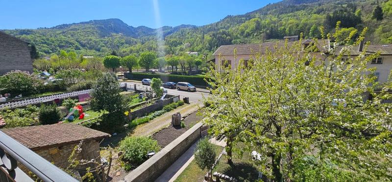 Maison en pierre - 282 m² - 10 pièces