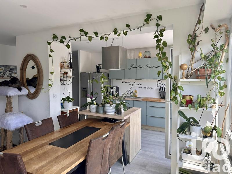 Appartement - 90 m² - 4 pièces