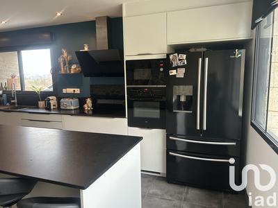 Maison - 217 m² - 7 pièces