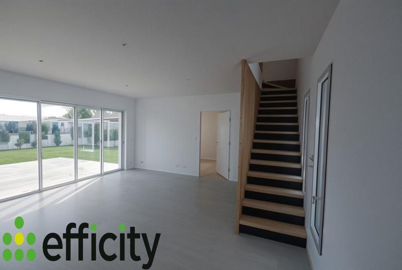 Maison - 155 m² - 6 pièces