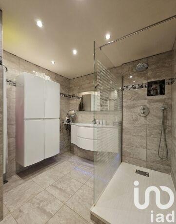 Maison - 174 m² - 7 pièces