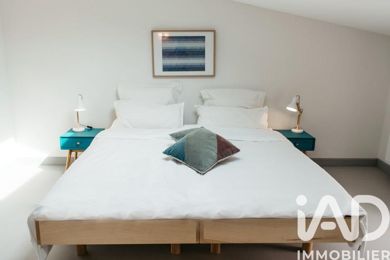 Maison - 750 m² - 24 pièces