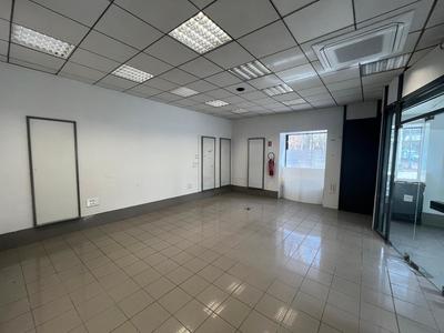 Local commercial - 400 m² - 3 pièces