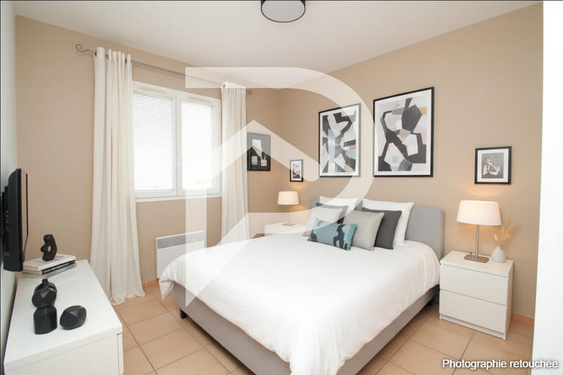 Appartement - 80 m² - 4 pièces