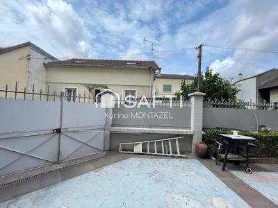 Maison - 100 m² - 5 pièces