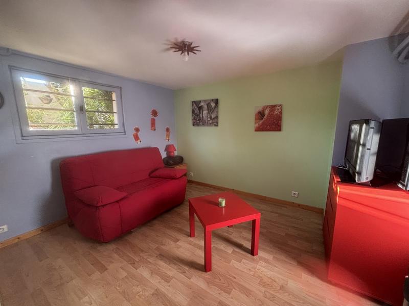 Maison - 186 m² - 9 pièces