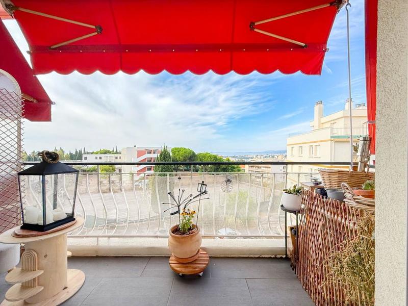 Appartement - 64 m² - 4 pièces