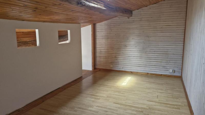 Maison - 191 m² - 7 pièces